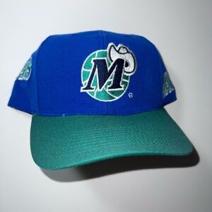 Dallas Mavericks Vintage Sports Specialties Snapback Hat Cap NBA Basketball 90’s